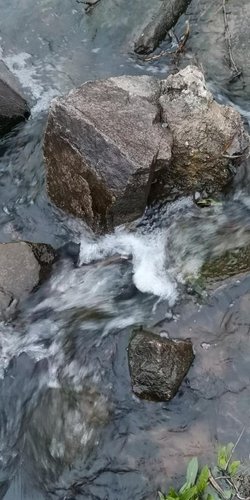 Strudel im Bach