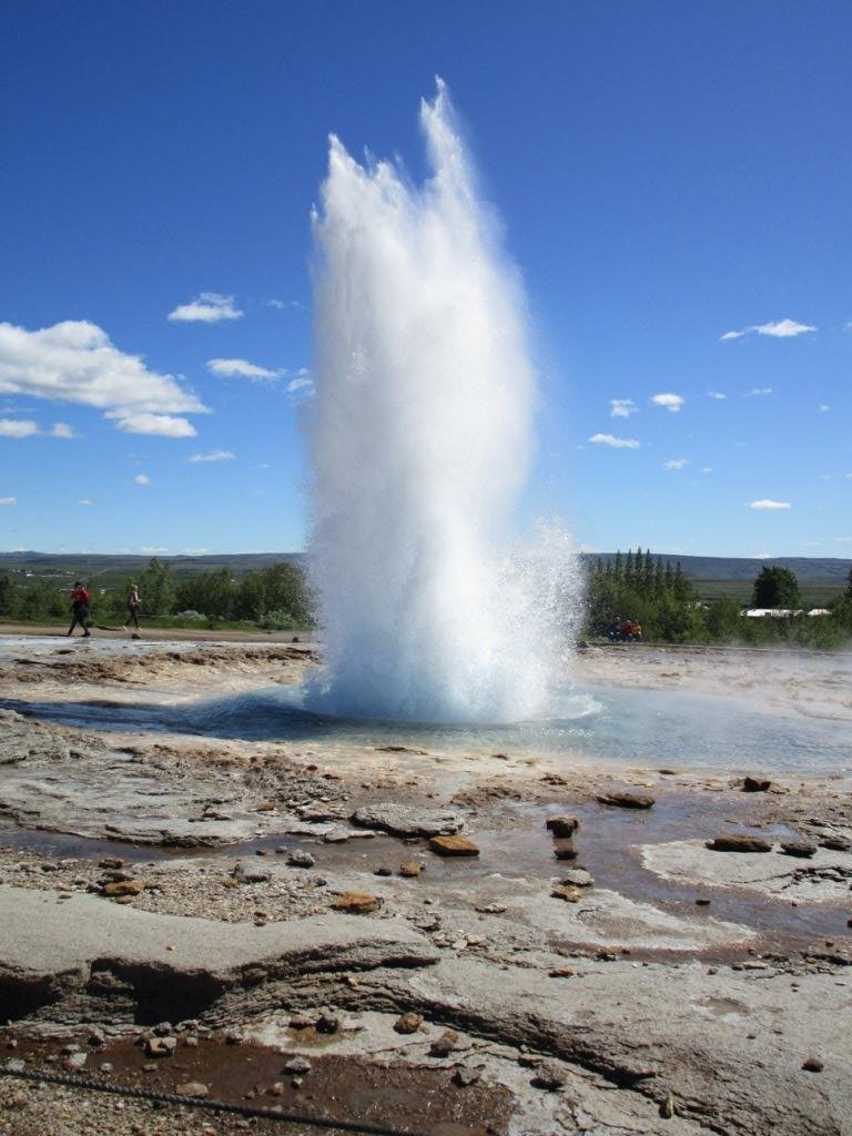 Geysir_Hot_Spring_Area